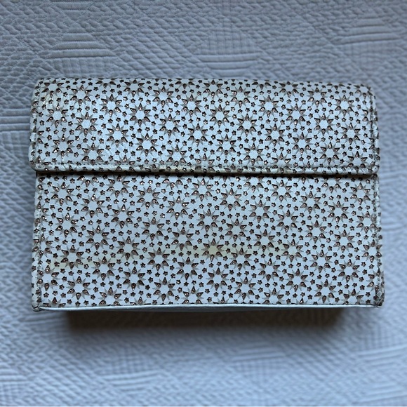 MARIE TURNOR FANCY LEATHER CLUTCH - Picture 5 of 7